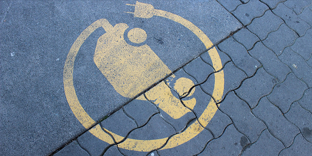 StoreDot開發電池快速充電技術  三星等投資1800萬美元