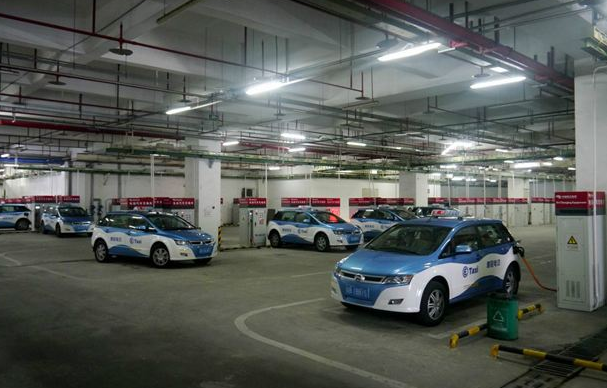 深圳1800個(gè)新能源汽車(chē)充電樁有望年底建成 深圳1800個(gè)新能源汽車(chē)充電樁有望年底建成