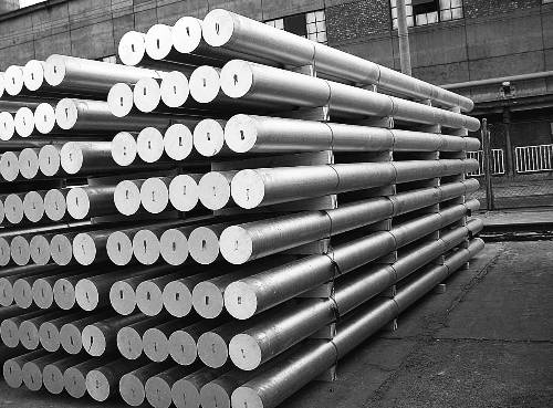 電解鋁產(chǎn)能過剩 骨干企業(yè)將關閉產(chǎn)能約240萬噸