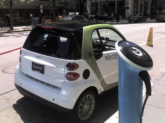 歐盟投入760萬(wàn)美元開發(fā)電動(dòng)汽車鋰硫電池插件 歐盟投入760萬(wàn)美元開發(fā)電動(dòng)汽車鋰硫電池插件