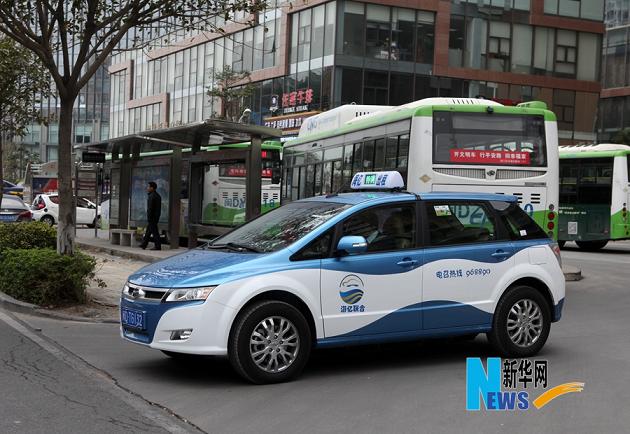 廈門今年將投放800臺(tái)純電動(dòng)出租車 嘗試智能快速換電