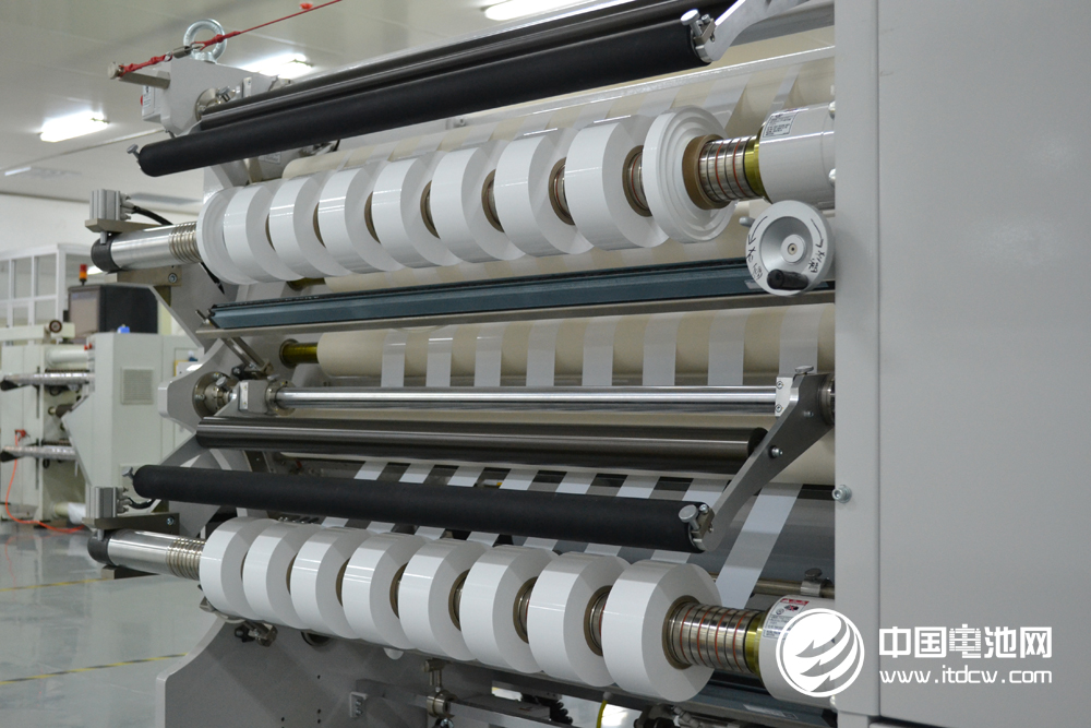 聚合物鋰電池發(fā)展令人擔(dān)憂  隔膜重復(fù)產(chǎn)能過剩