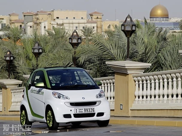 奔馳或同寶馬奧迪建立電池聯(lián)盟  研發(fā)新一代電池