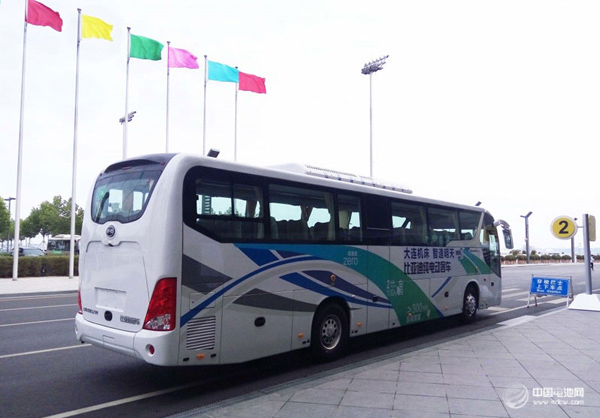 與達沃斯同行  比亞迪C9純電動客車展中國制造雄姿