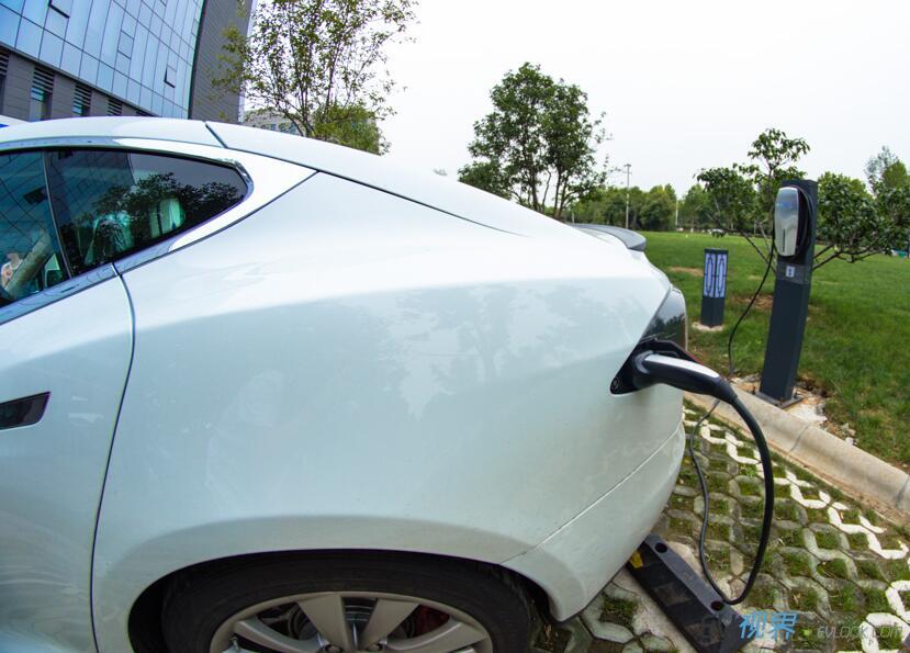 新能源汽車充電站落戶江蘇宿遷市國開區