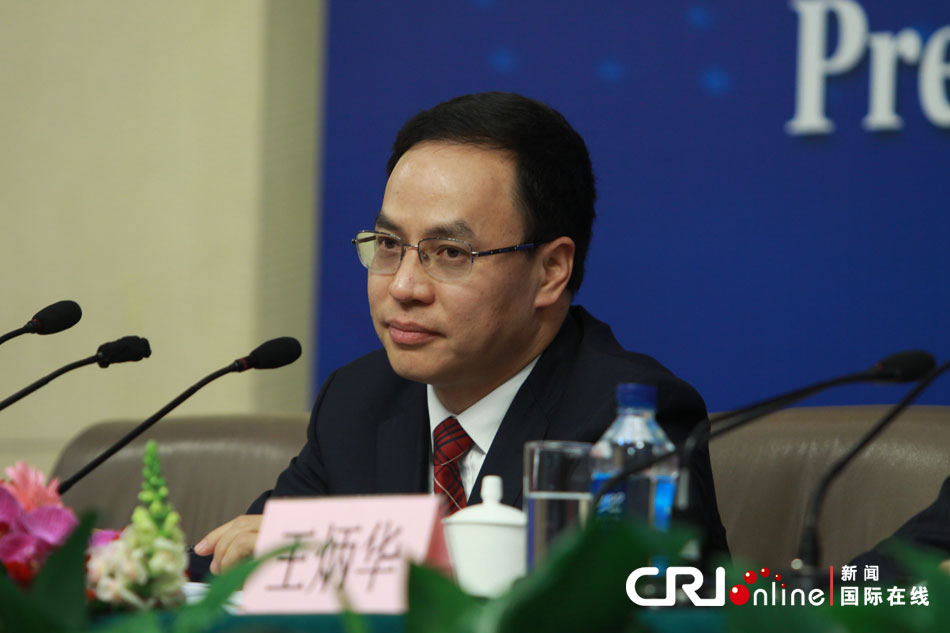 漢能集團(tuán)董事長(zhǎng)李河君 漢能集團(tuán)董事長(zhǎng)李河君