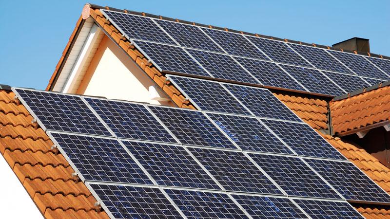 光伏發電未來十年"貼" 不停 將向分布式發電傾斜