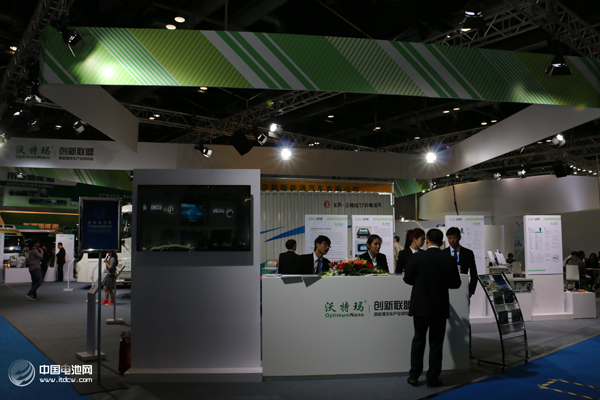 國內一線動力電池品牌集中亮相新能源汽車成果展