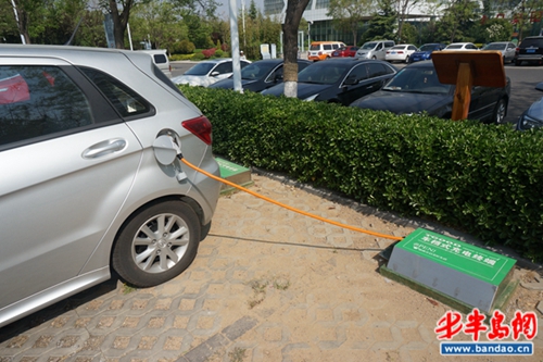 特銳德:發(fā)布柔性智能充電系統(tǒng) 電池壽命延長(zhǎng)30% 特銳德:發(fā)布柔性智能充電系統(tǒng) 電池壽命延長(zhǎng)30%