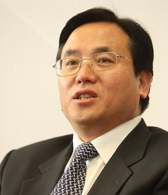 東風汽車公司黨委副書記、董事、總經理朱福壽 東風汽車公司黨委副書記、董事、總經理朱福壽