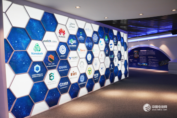 石墨烯機構和公司 石墨烯機構和公司