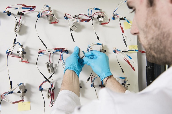 法國開發(fā)出18650規(guī)格的鈉離子電池:儲量豐富價格低 法國開發(fā)出18650規(guī)格的鈉離子電池:儲量豐富價格低