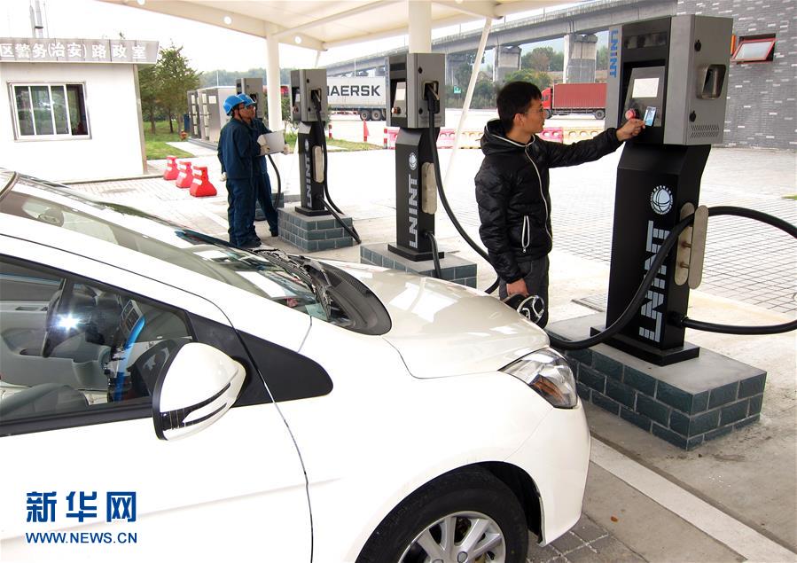 大陸電動(dòng)車(chē)產(chǎn)業(yè)迎跨越式發(fā)展 臺(tái)灣憑技術(shù)優(yōu)勢(shì)搶灘市場(chǎng) 大陸電動(dòng)車(chē)產(chǎn)業(yè)迎跨越式發(fā)展 臺(tái)灣憑技術(shù)優(yōu)勢(shì)搶灘市場(chǎng)