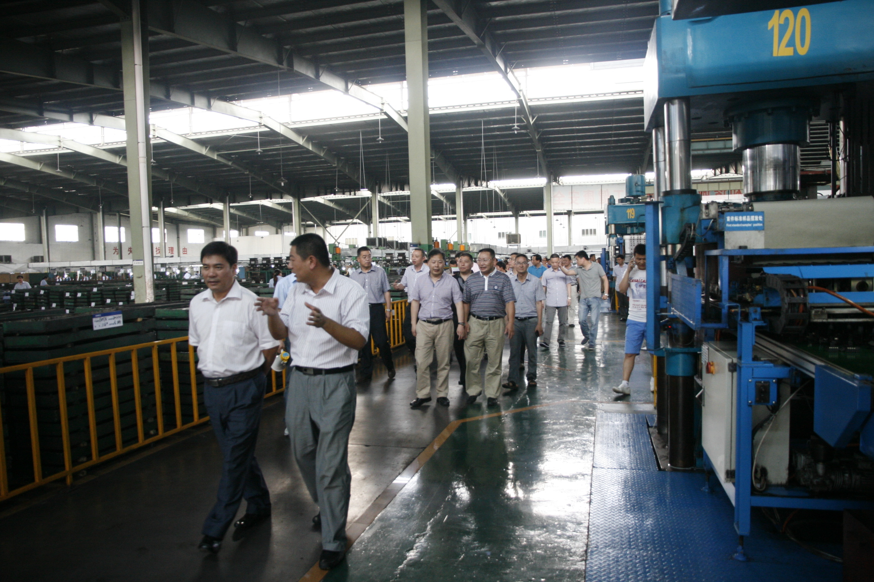 橫店東磁：擬投4.25建年產(chǎn)1億支18650鋰動力電池項目