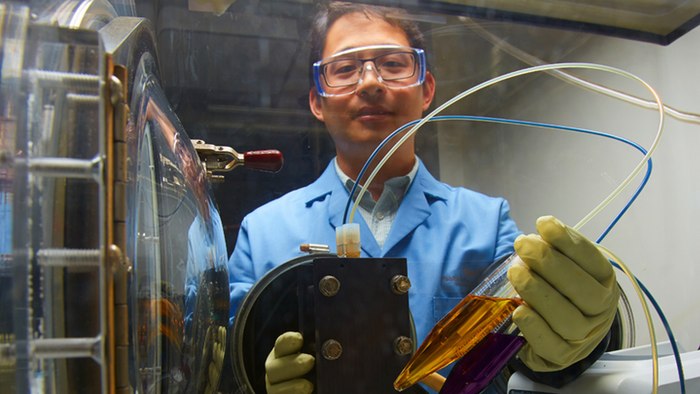 美國研發(fā)新型液流電池 生產(chǎn)成本比現(xiàn)有電池下降60％