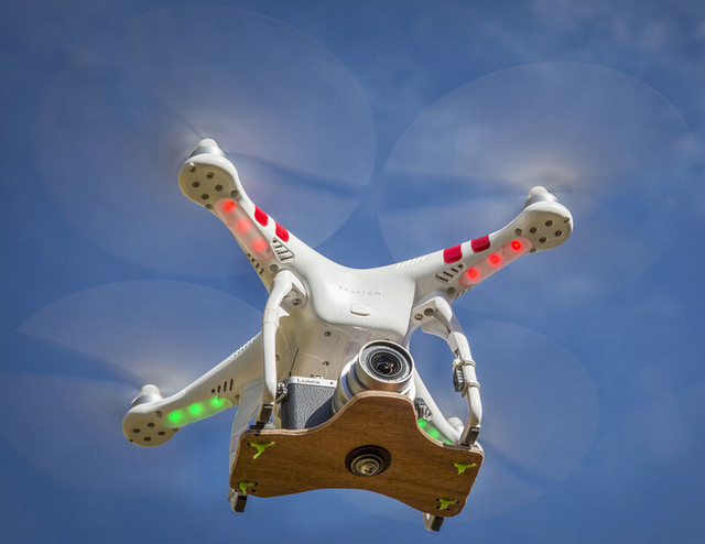 特斯拉也要做無人機?充電20分鐘可以飛一小時 特斯拉也要做無人機?充電20分鐘可以飛一小時