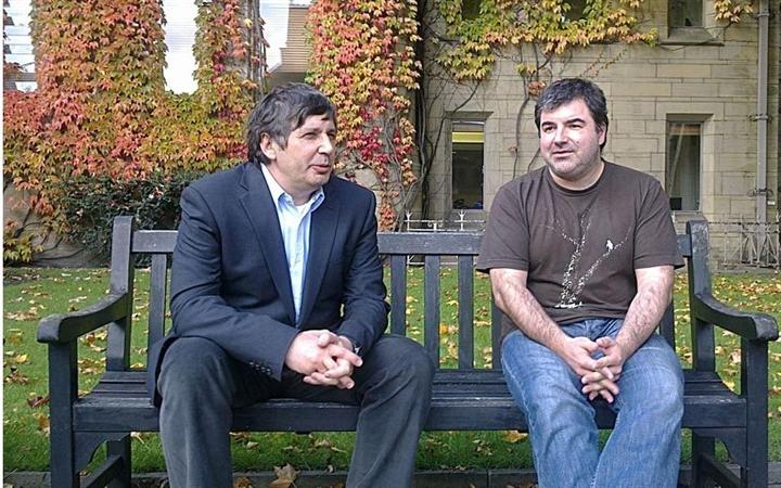 2010年諾貝爾物理學(xué)獎(jiǎng)?lì)C發(fā)給了兩名來(lái)自英國(guó)曼徹斯特大學(xué)的物理學(xué)家：安德烈?海姆和康斯坦丁?諾沃肖洛夫。