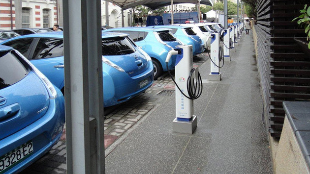 崔東樹：2015年新能源乘用車銷17.7萬增2倍