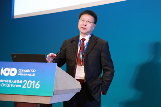 力帆實業(集團)股份有限公司副董事長陳衛 力帆實業(集團)股份有限公司副董事長陳衛