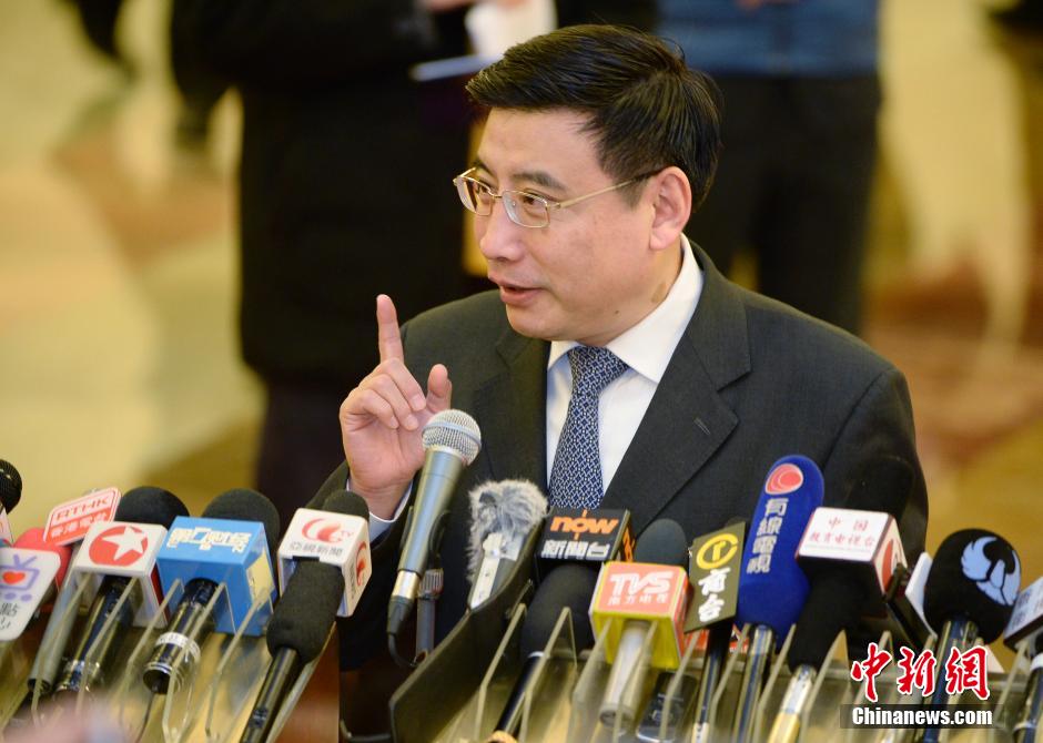 工信部部長(zhǎng)苗圩:新能源車2016年將增長(zhǎng)一倍以上 工信部部長(zhǎng)苗圩:新能源車2016年將增長(zhǎng)一倍以上