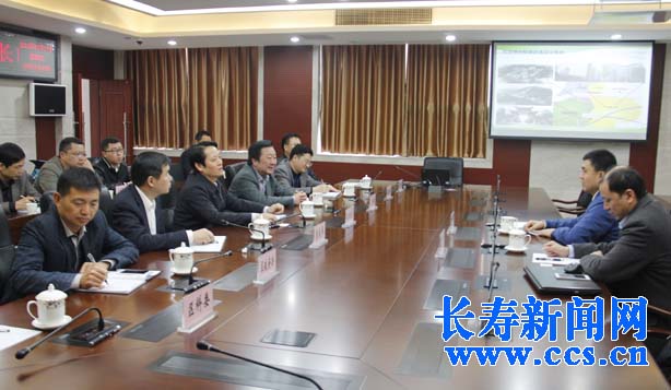 重慶長壽區趙世慶巴川江會見比克電池李向前一行