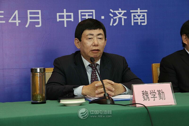 我國(guó)小型電動(dòng)車(chē)產(chǎn)能超百萬(wàn)輛 首屆測(cè)試大賽5月底將舉行 我國(guó)小型電動(dòng)車(chē)產(chǎn)能超百萬(wàn)輛 首屆測(cè)試大賽5月底將舉行