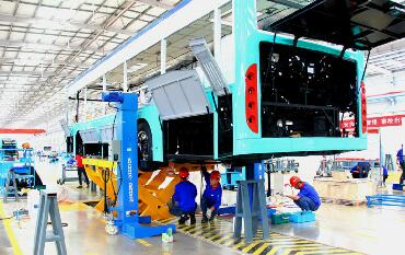 青島比亞迪基地投產 青島比亞迪基地投產