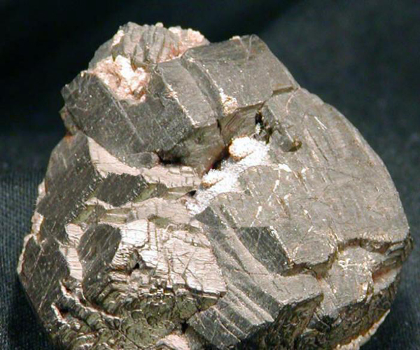 鎳價(jià)漲勢(shì)恐不敵高庫(kù)存 供應(yīng)過(guò)剩料拖累銅鋁價(jià)格