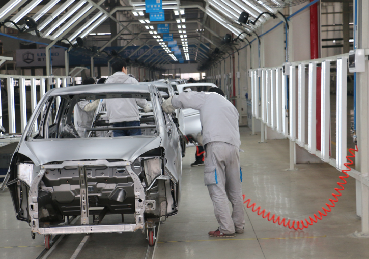 新能源車上半年僅完成24%預測目標 車企下半年激進求量 新能源車上半年僅完成24%預測目標 車企下半年激進求量