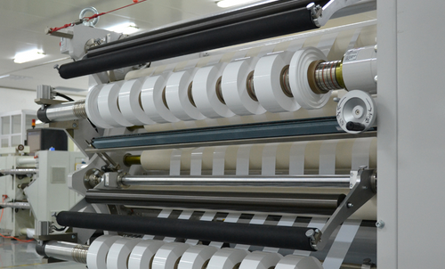 產(chǎn)業(yè)資本熱捧鋰電池隔膜 多家公司業(yè)績明顯增厚