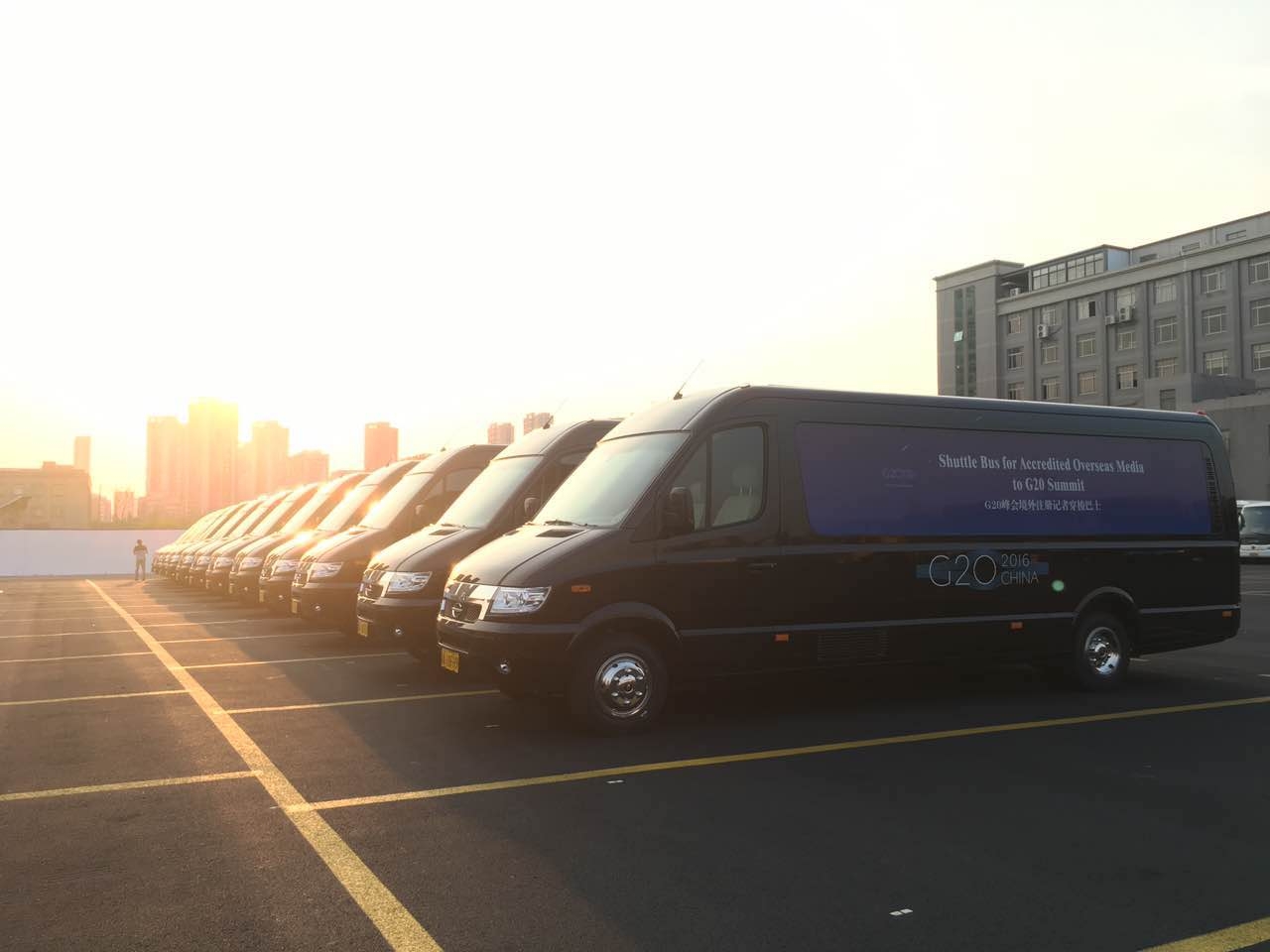 中國(guó)新能源汽車制造崛起 長(zhǎng)江純電動(dòng)車服務(wù)G20峰會(huì)獲贊譽(yù) 中國(guó)新能源汽車制造崛起 長(zhǎng)江純電動(dòng)車服務(wù)G20峰會(huì)獲贊譽(yù)