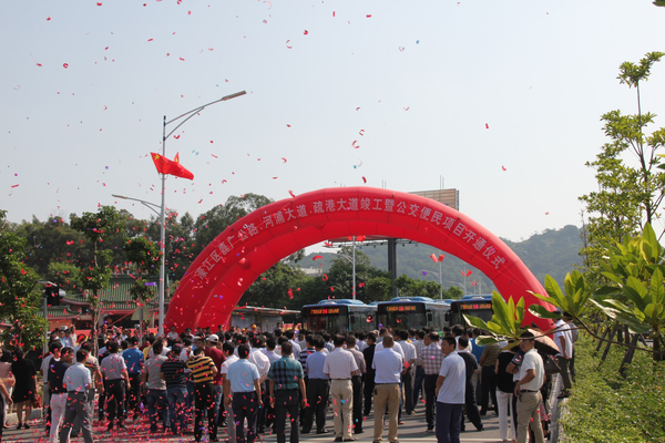 綠色交通先行 汕頭引進首批100臺比亞迪純電動公交 綠色交通先行 汕頭引進首批100臺比亞迪純電動公交