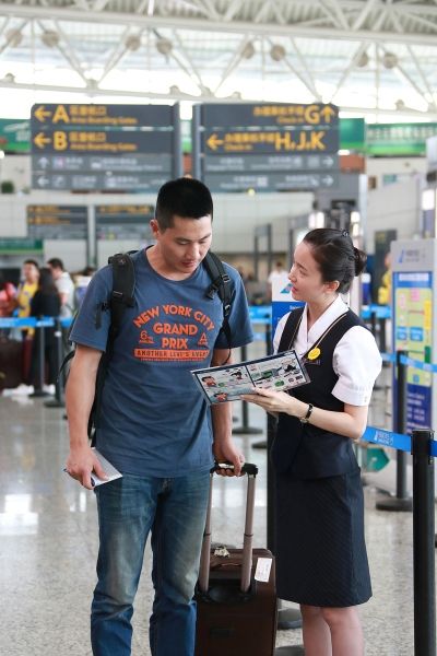 鋰電池不能托運(yùn) 南航廣州航班日扣400件行李