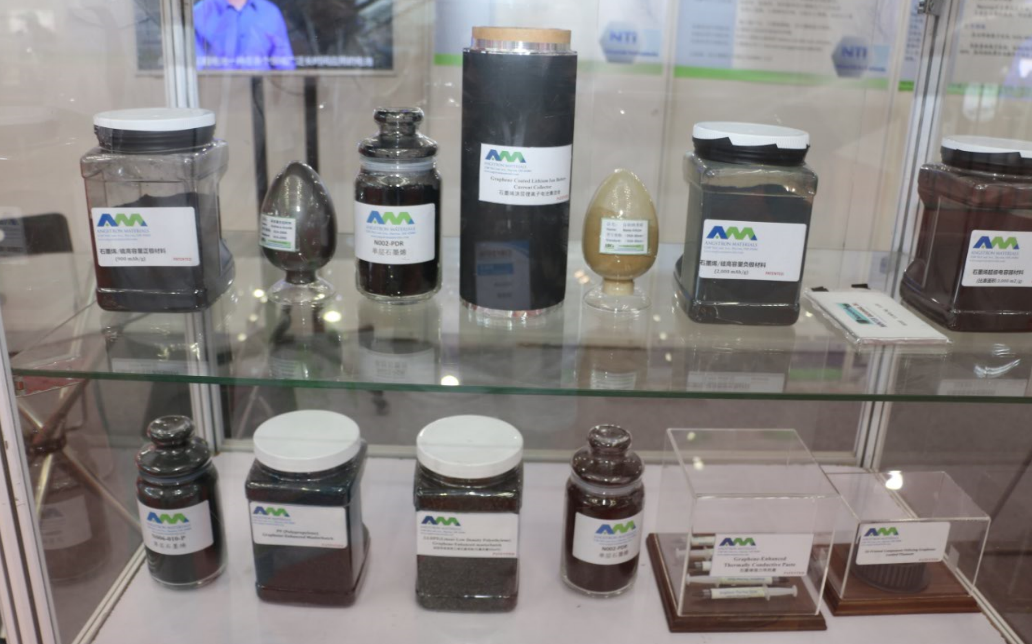 盲目跟風要不得 石墨烯產業發展亟須“破瓶頸” 盲目跟風要不得 石墨烯產業發展亟須“破瓶頸”