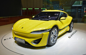 德國研發液流車載電池有望投產 取代傳統電池? 德國研發液流車載電池有望投產 取代傳統電池?