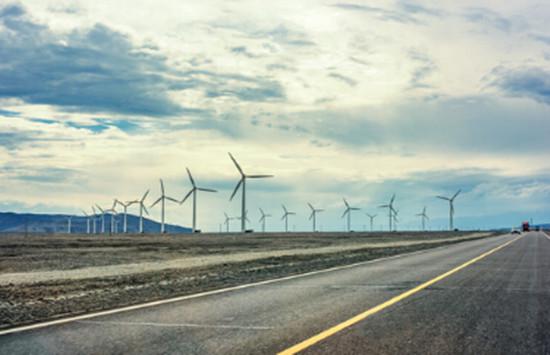 IEA：中國(guó)可再生能源潛力領(lǐng)跑全球 產(chǎn)能過(guò)剩擔(dān)憂加劇