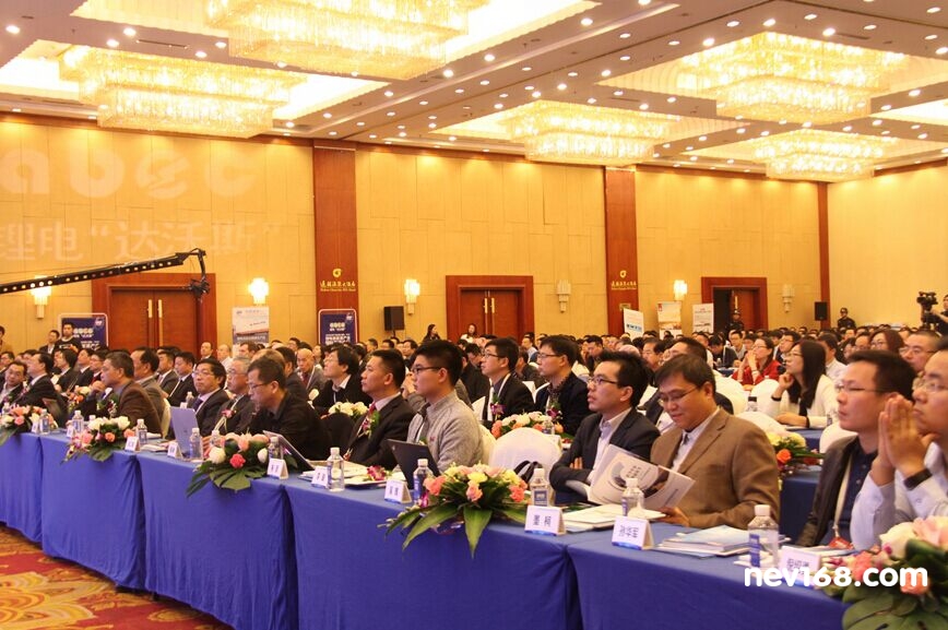 第4屆鋰電“達沃斯”論壇23日開幕 聚焦新能源產業發展 第4屆鋰電“達沃斯”論壇23日開幕 聚焦新能源產業發展