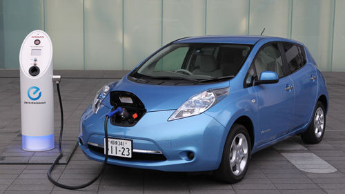 可續(xù)航400公里 日立研發(fā)純電動(dòng)車鋰電池獲新突破