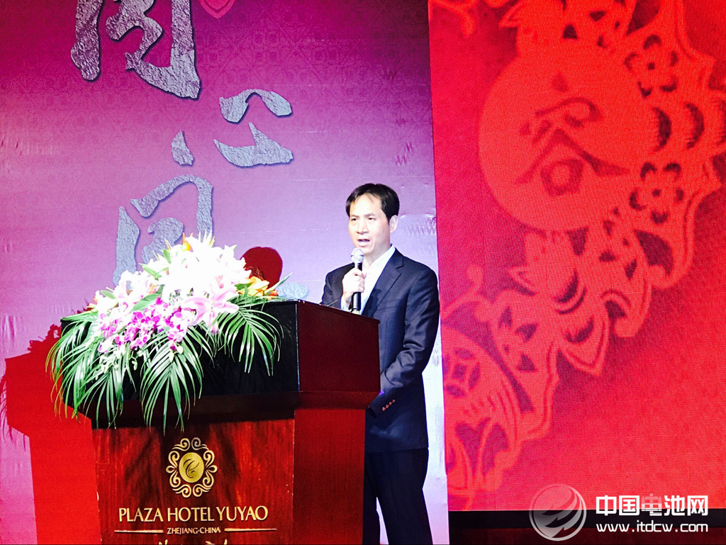 北京容百投資控股有限公司董事長(zhǎng) 白厚善 北京容百投資控股有限公司董事長(zhǎng) 白厚善