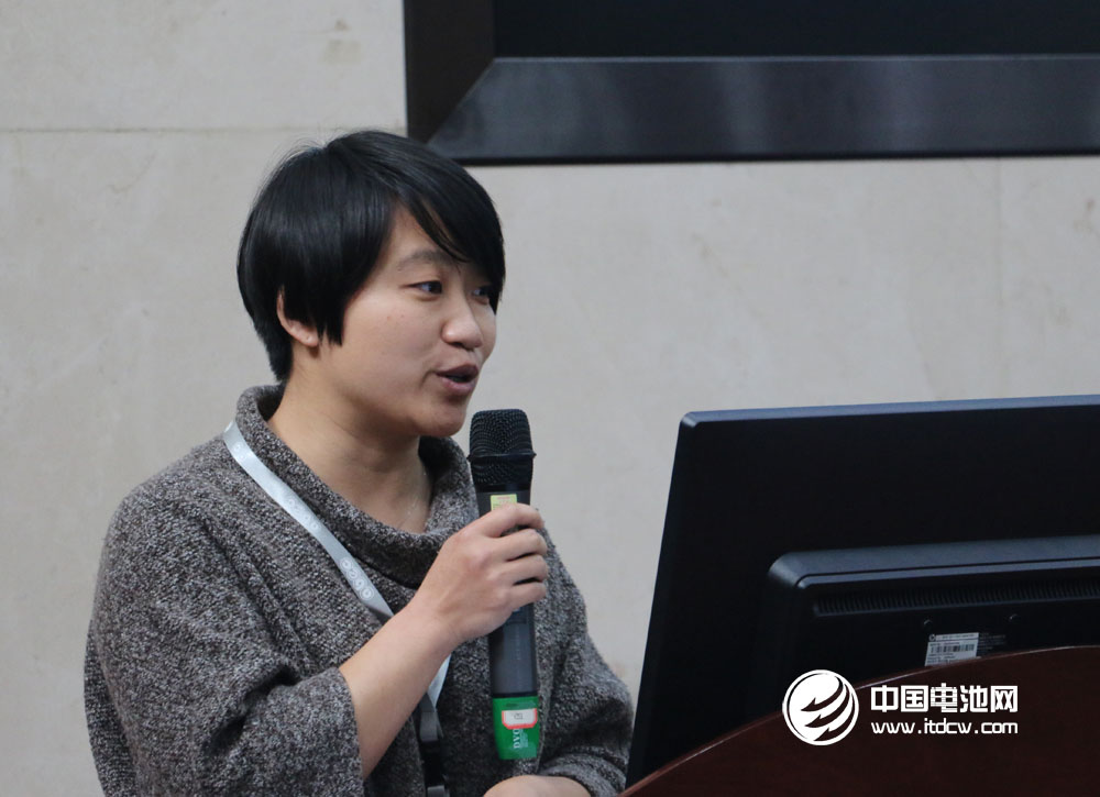 湖南長沙寧鄉(xiāng)高新技術產業(yè)園區(qū)招商合作局局長向成承發(fā)表主題演講 湖南長沙寧鄉(xiāng)高新技術產業(yè)園區(qū)招商合作局局長向成承發(fā)表主題演講