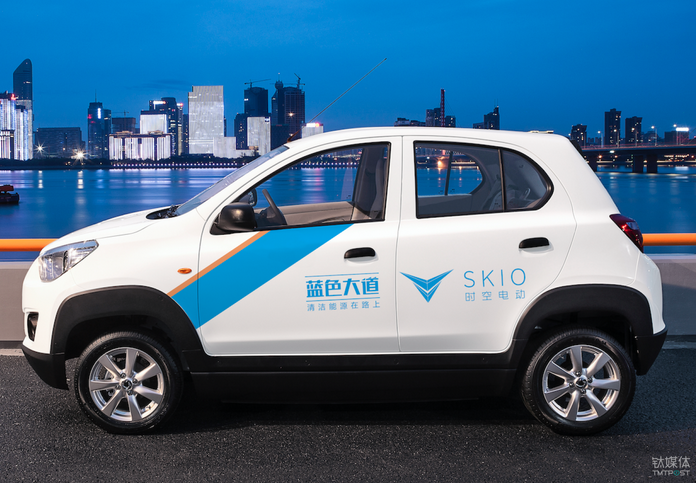 時空電動此前合作推出的東風(fēng)ER30