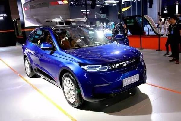 “互聯網造車”熱：中國版特斯拉何時能出現