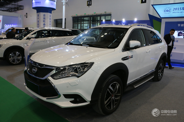 電動車全面取代燃油車可能嗎？十年之內做不到