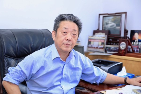 中國汽車工業協會常務副會長董揚