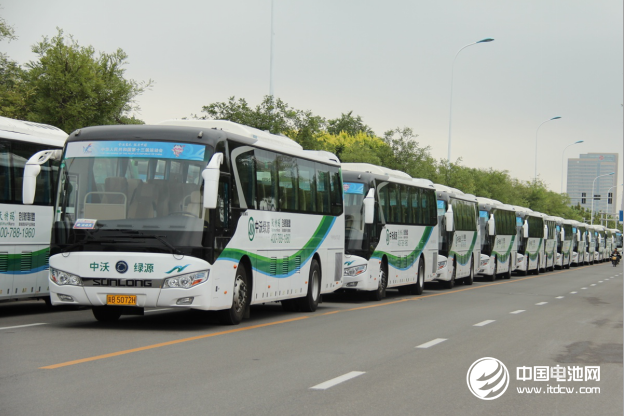 八年回望：新能源汽車補(bǔ)貼政策功過再審視