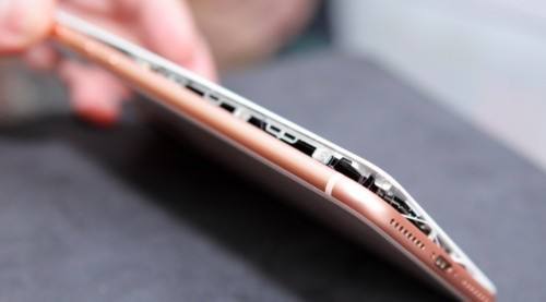 身陷“電池鼓包門” 蘋果會(huì)是下一個(gè)三星嗎