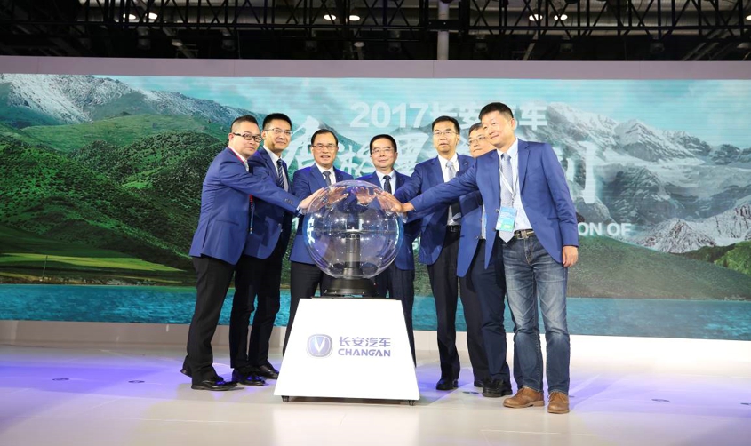 長安汽車發布新能源全新戰略 2025年全面停售傳統燃油車