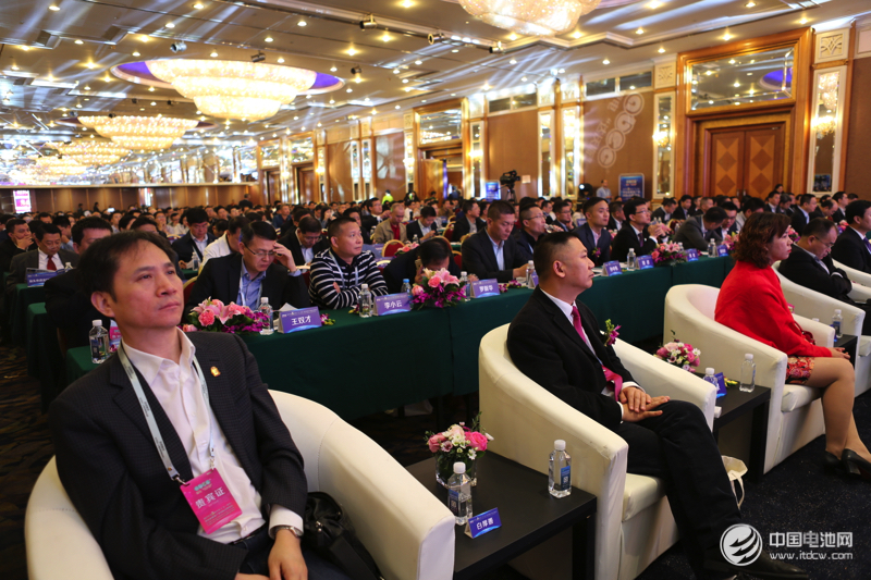 第5屆鋰電“達沃斯”論壇現場