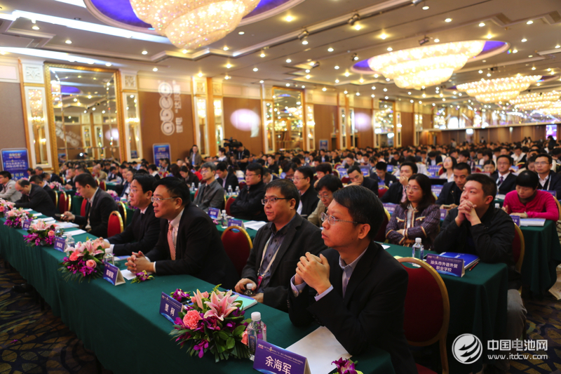 第5屆鋰電“達(dá)沃斯”論壇現(xiàn)場(chǎng)