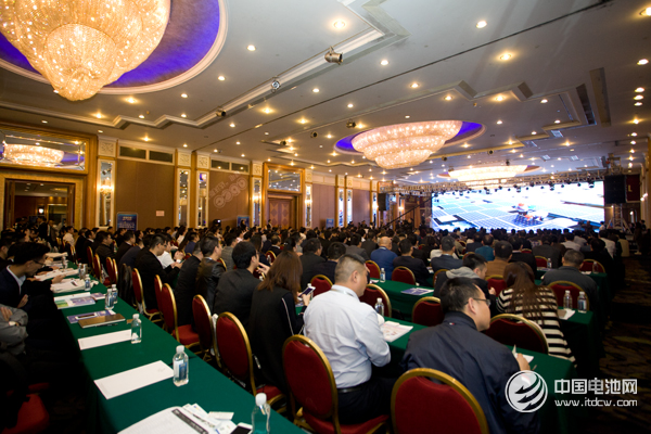 第5屆鋰電“達(dá)沃斯”論壇現(xiàn)場(chǎng) 第5屆鋰電“達(dá)沃斯”論壇現(xiàn)場(chǎng)